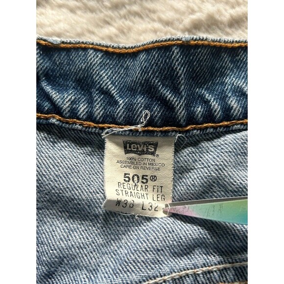 Vintage 90s Levis 505 Jeans Mens Regular Fit Straight Leg Medium Wash Size 38x32 - Picture 4 of 9